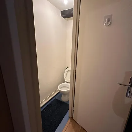 For Rent In Center *